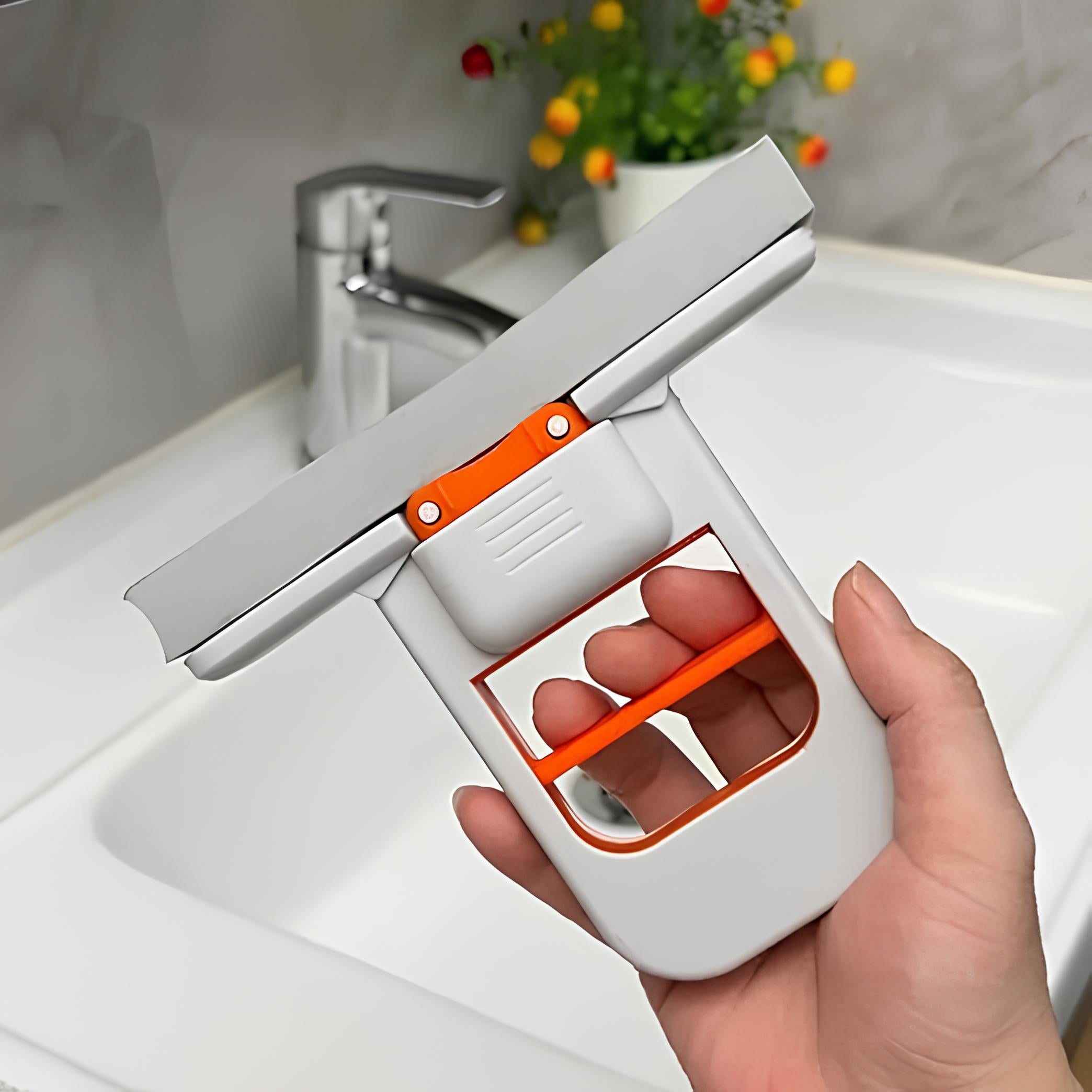 Mini Squeeze Mop – Portable Self-Squeezing Cleaning Tool